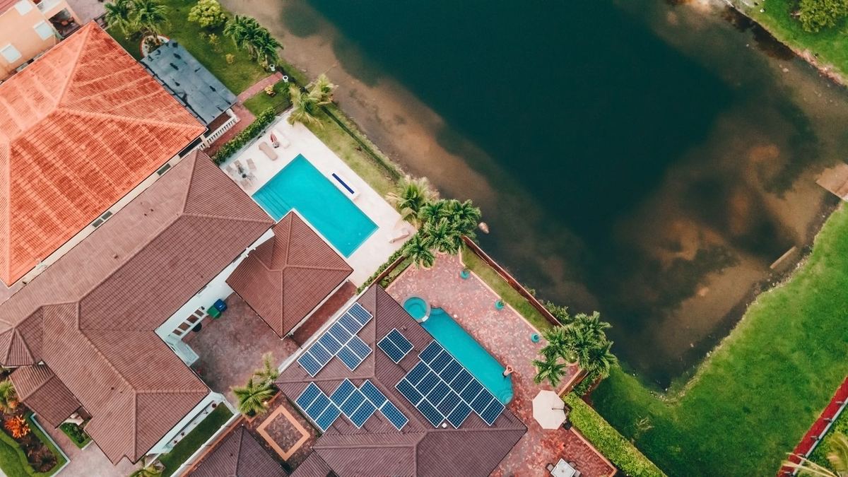 Sold: 1671 Sanctuary Pointe Dr, Naples, FL (illustrative photo)